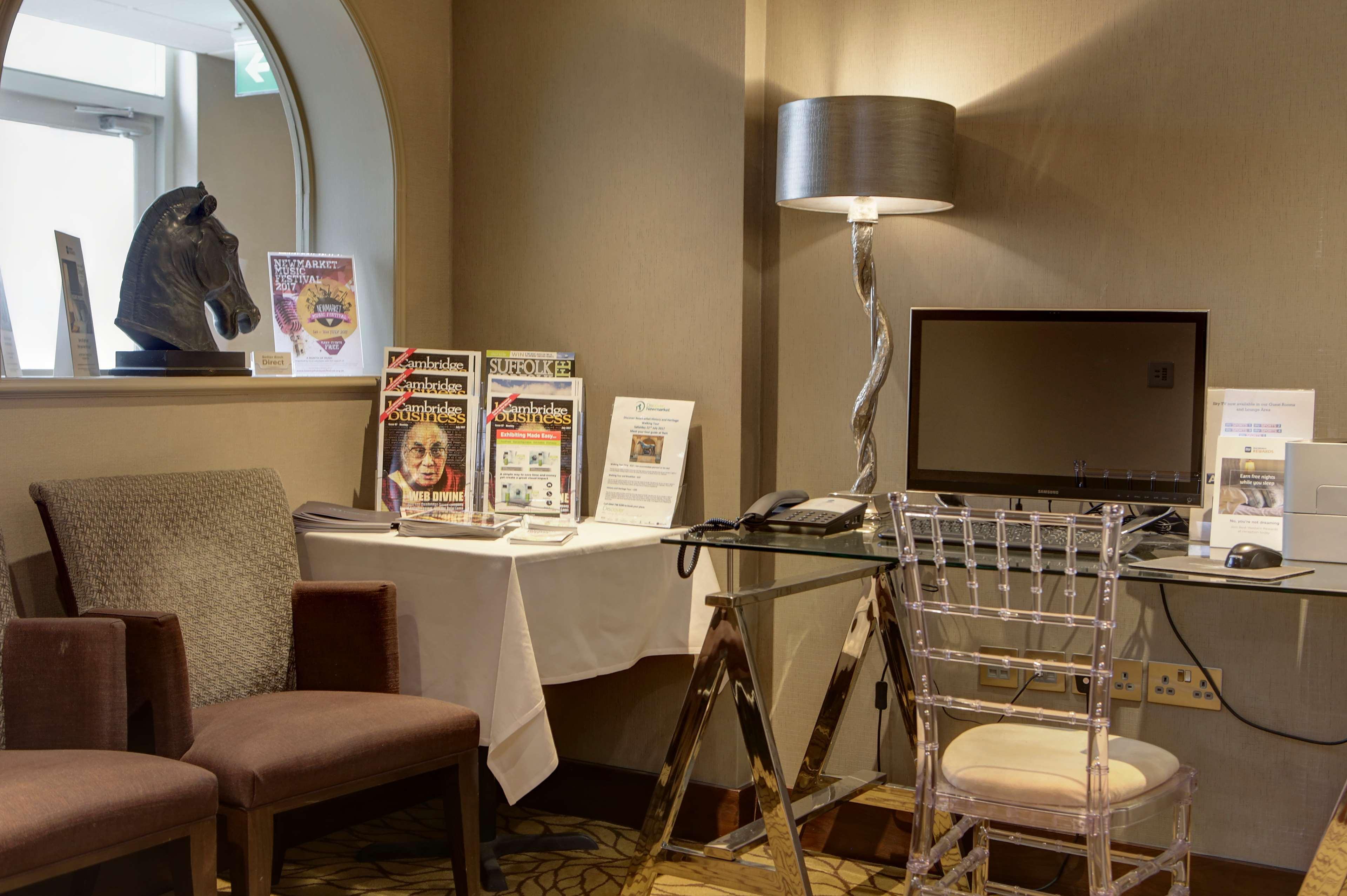 Best Western Heath Court Hotel Newmarket  Ngoại thất bức ảnh
