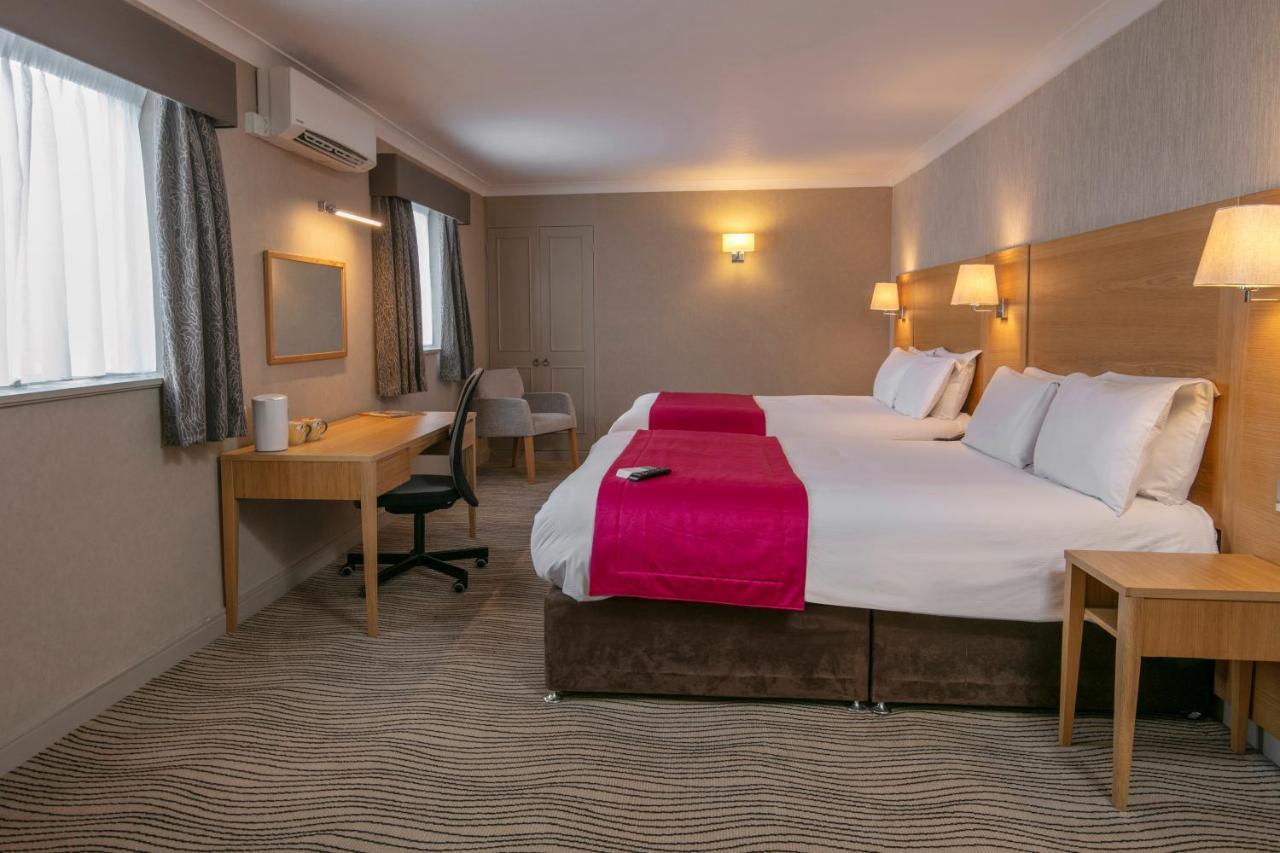 Best Western Heath Court Hotel Newmarket  Ngoại thất bức ảnh