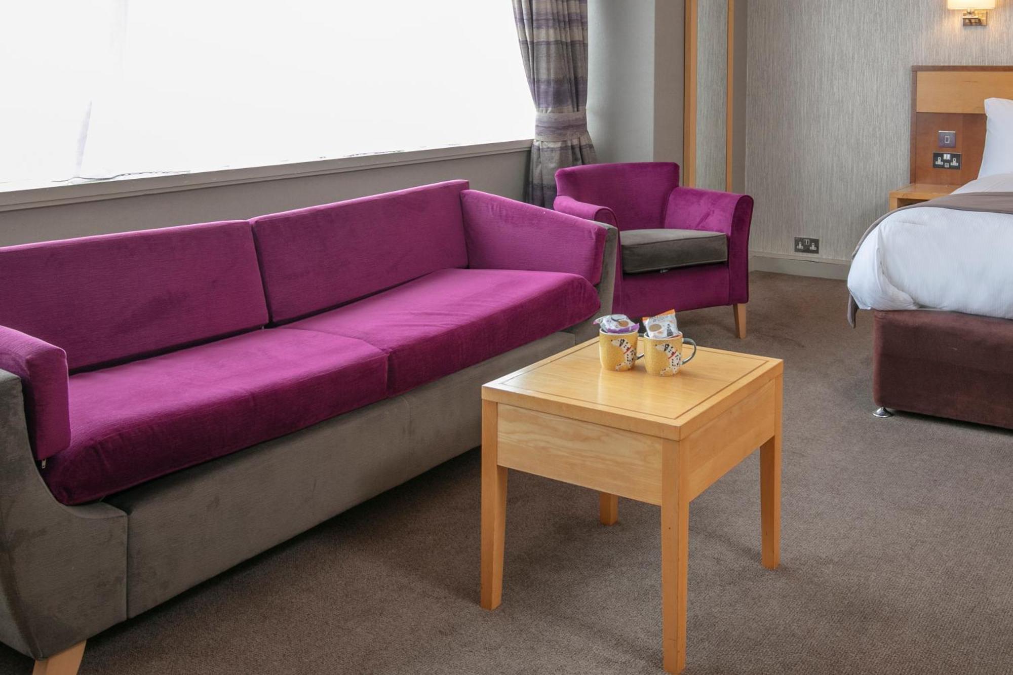 Best Western Heath Court Hotel Newmarket  Ngoại thất bức ảnh