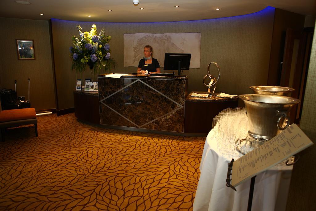 Best Western Heath Court Hotel Newmarket  Ngoại thất bức ảnh